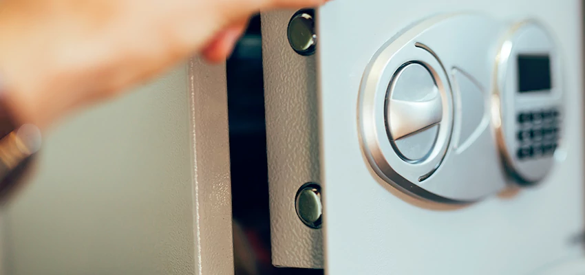 Fingerprint Safe Openers in Garden Grove, CA